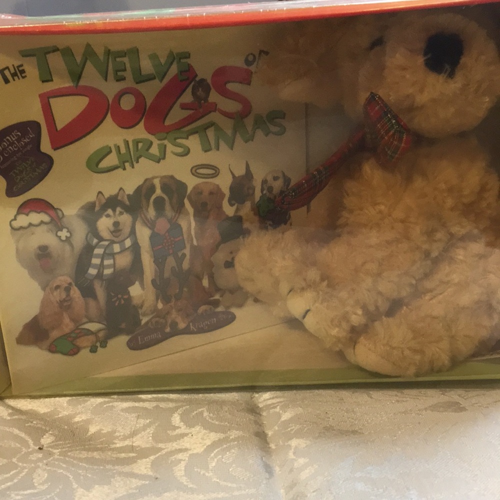 Twelve Dogs of Christmas gift set